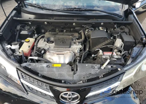 2015 Toyota Rav4 Le z USA, uszkodzony, nr VIN 2T3BFREV1FW383290